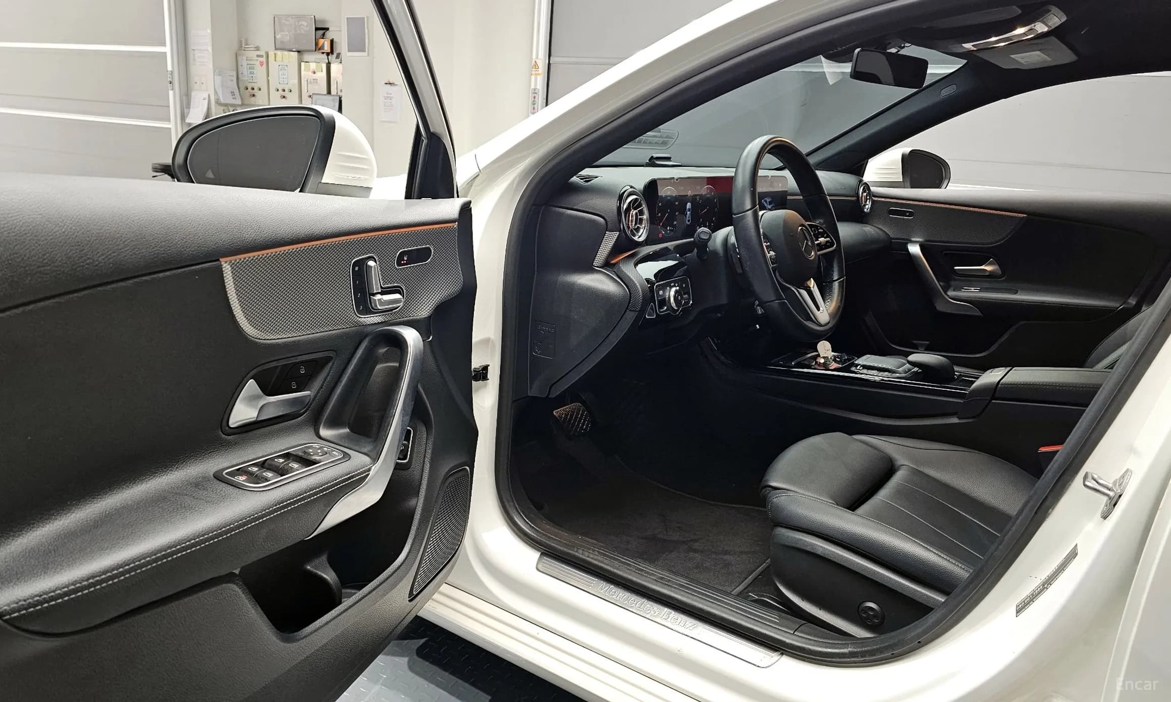 A-Class W177