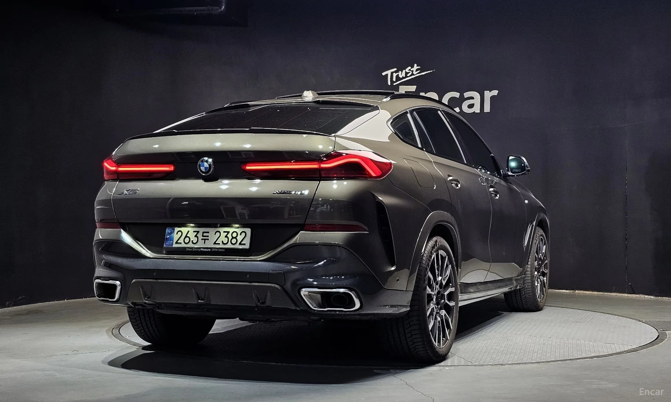 X6 (G06)