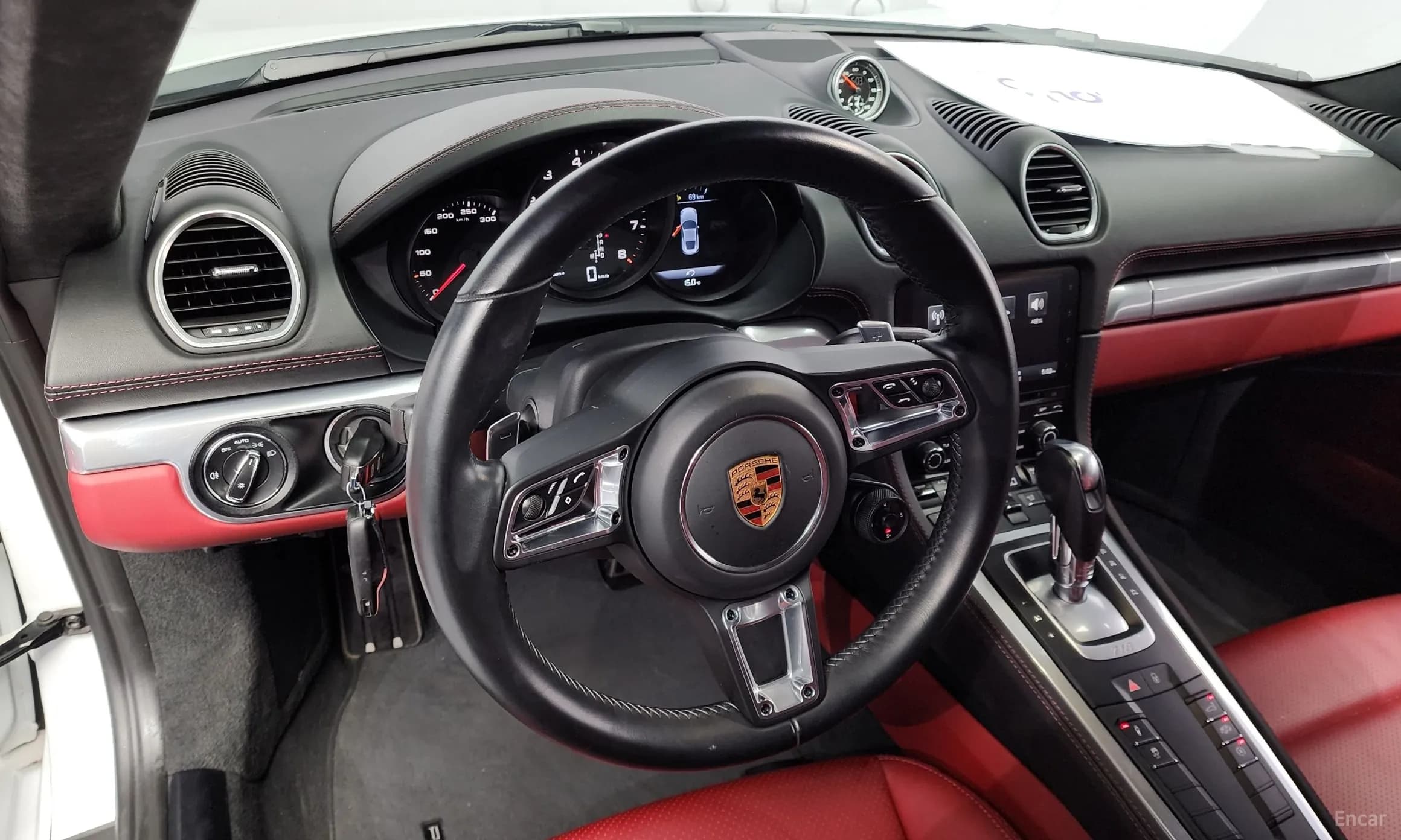 718 Cayman