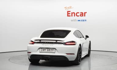 718 Cayman