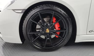 718 Cayman