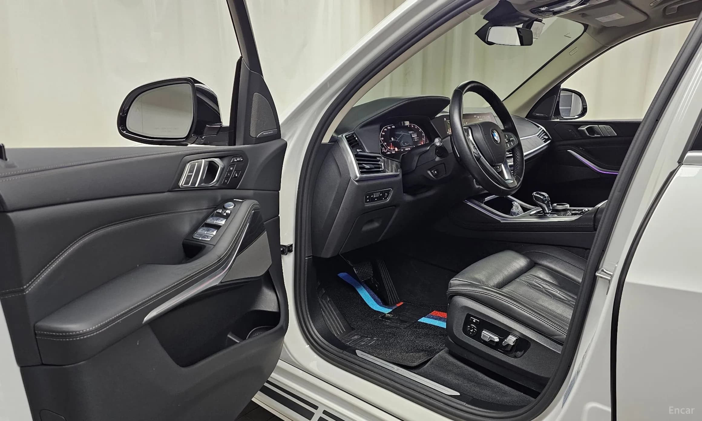 X7 (G07)