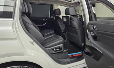 X7 (G07)