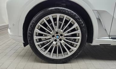 X7 (G07)