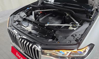 X7 (G07)