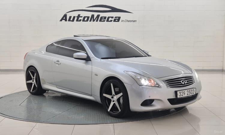 G37