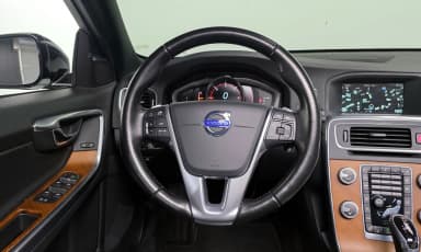 V60 Cross Country