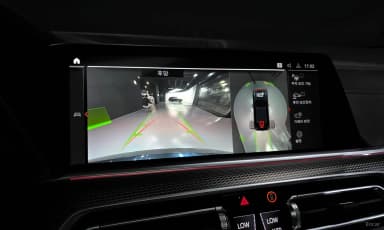 X6 (G06)