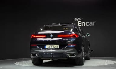 X6 (G06)