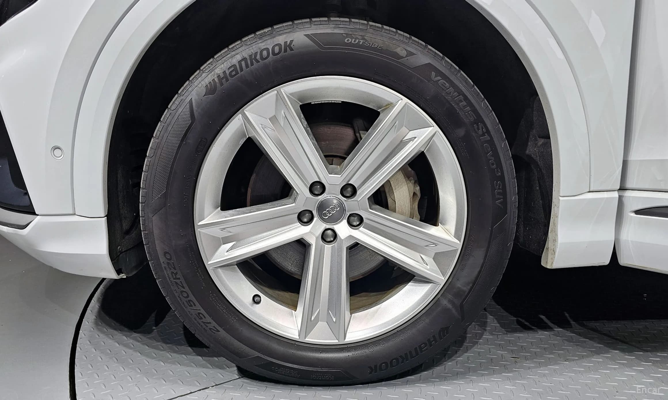 Q8 (4M)