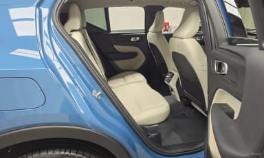 XC40
