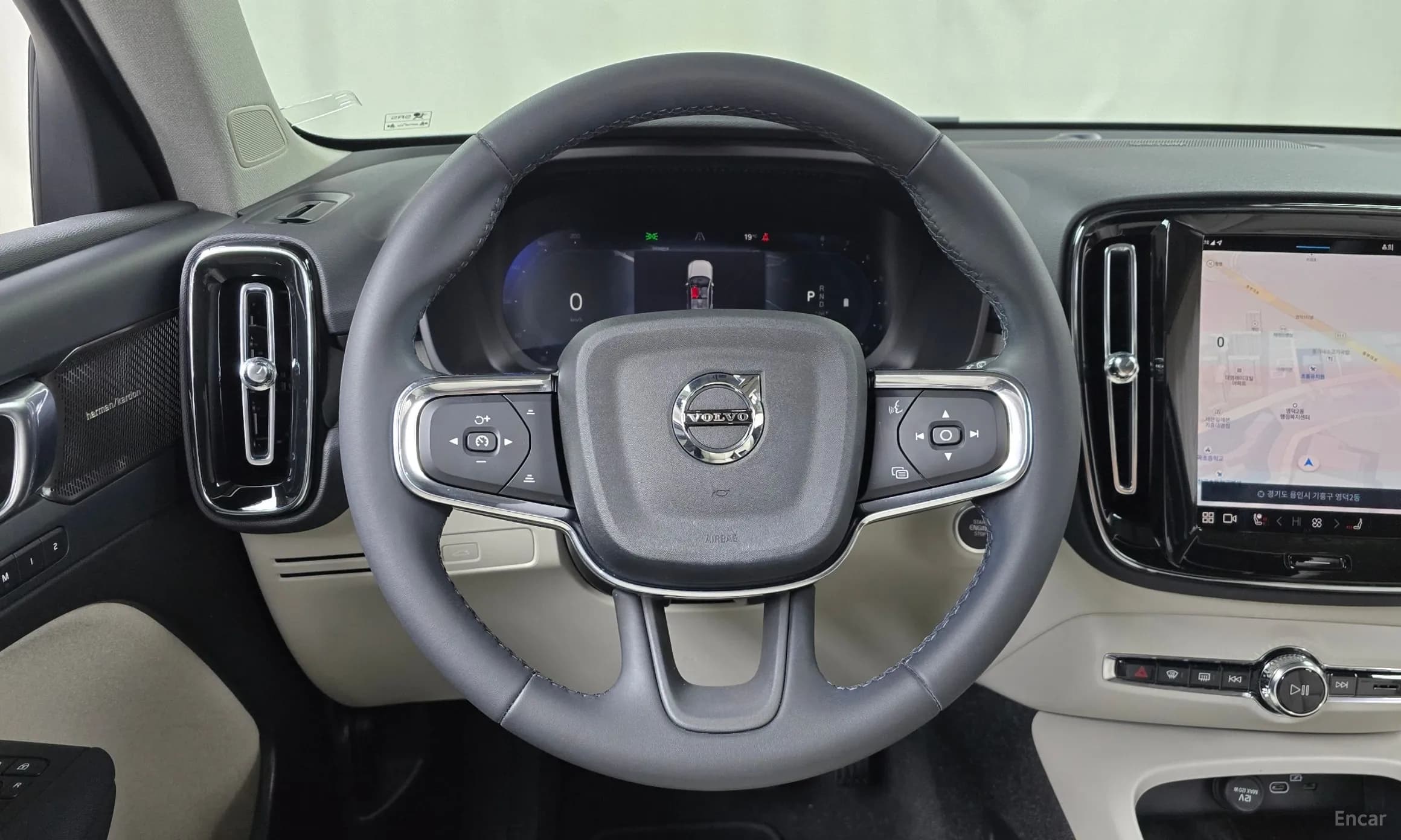 XC40