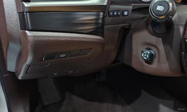 ES300h 7th Generation