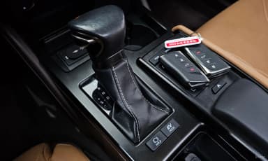 ES300h 7th Generation