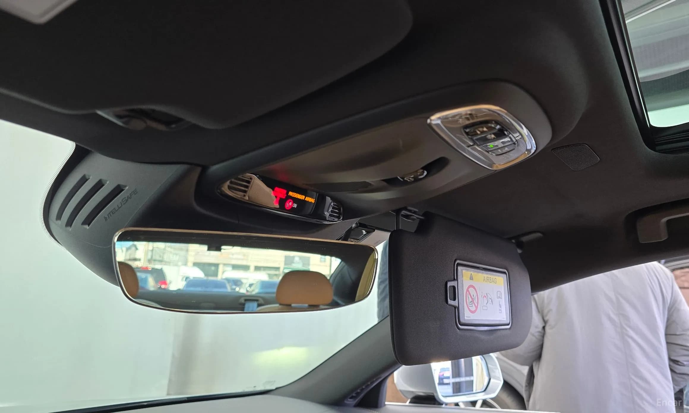 S90