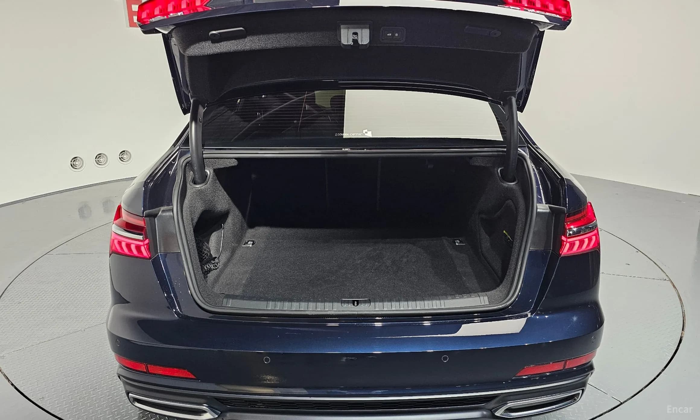 A6 (C8)