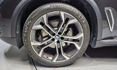 X5 (G05)
