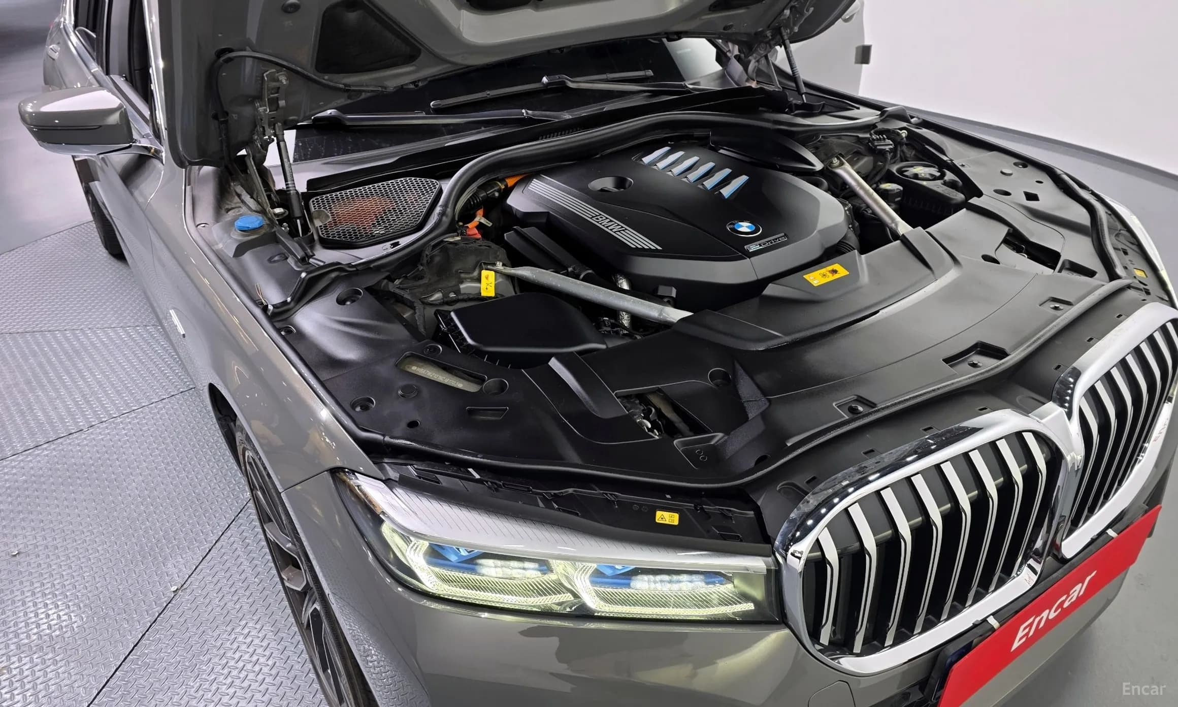 7 Series (G11)
