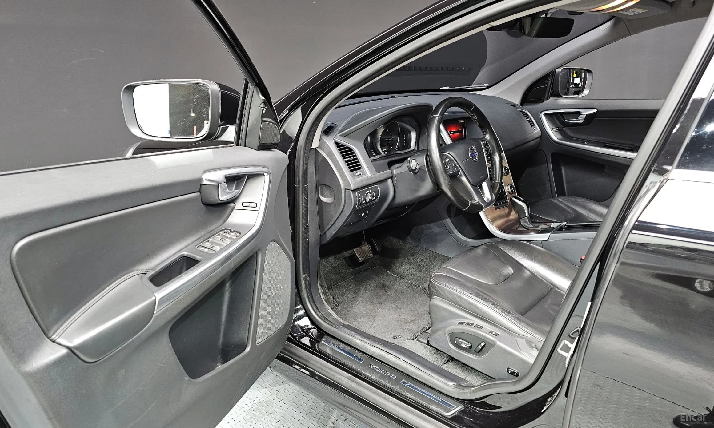 XC60