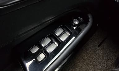 G4 Rexton