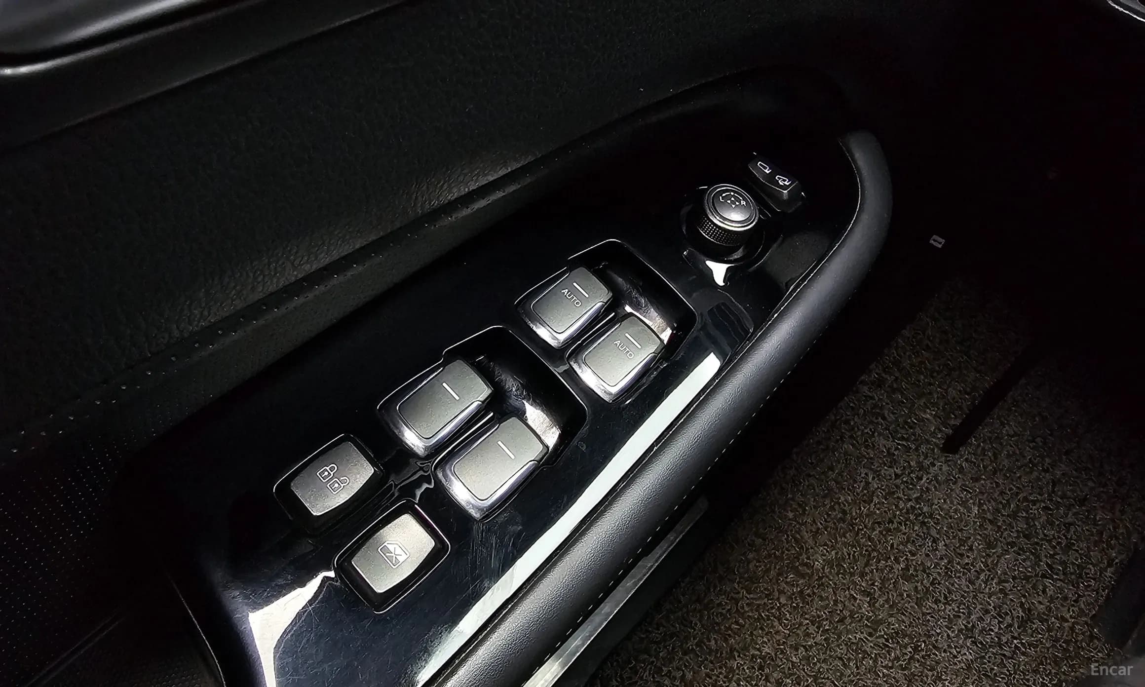 G4 Rexton
