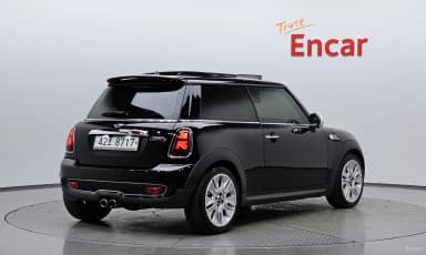 Cooper S