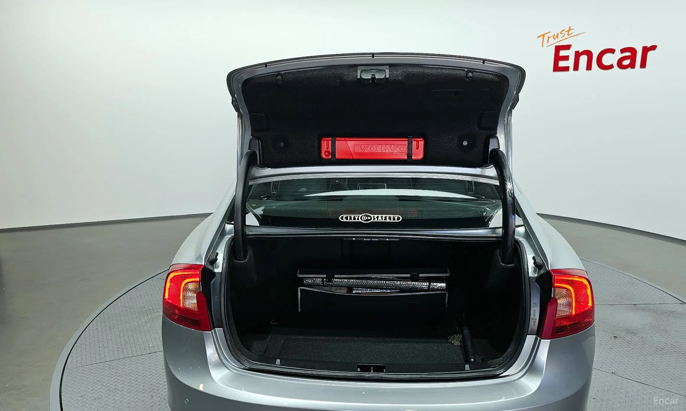 S60