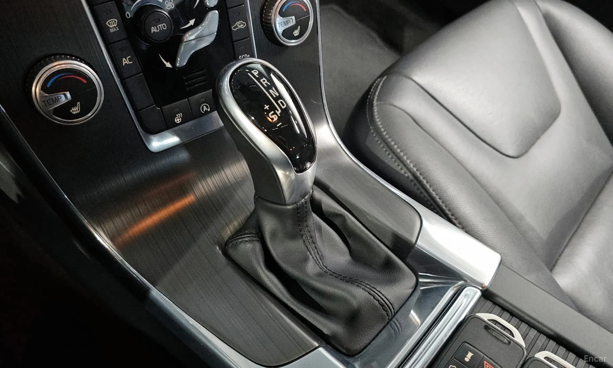 S60