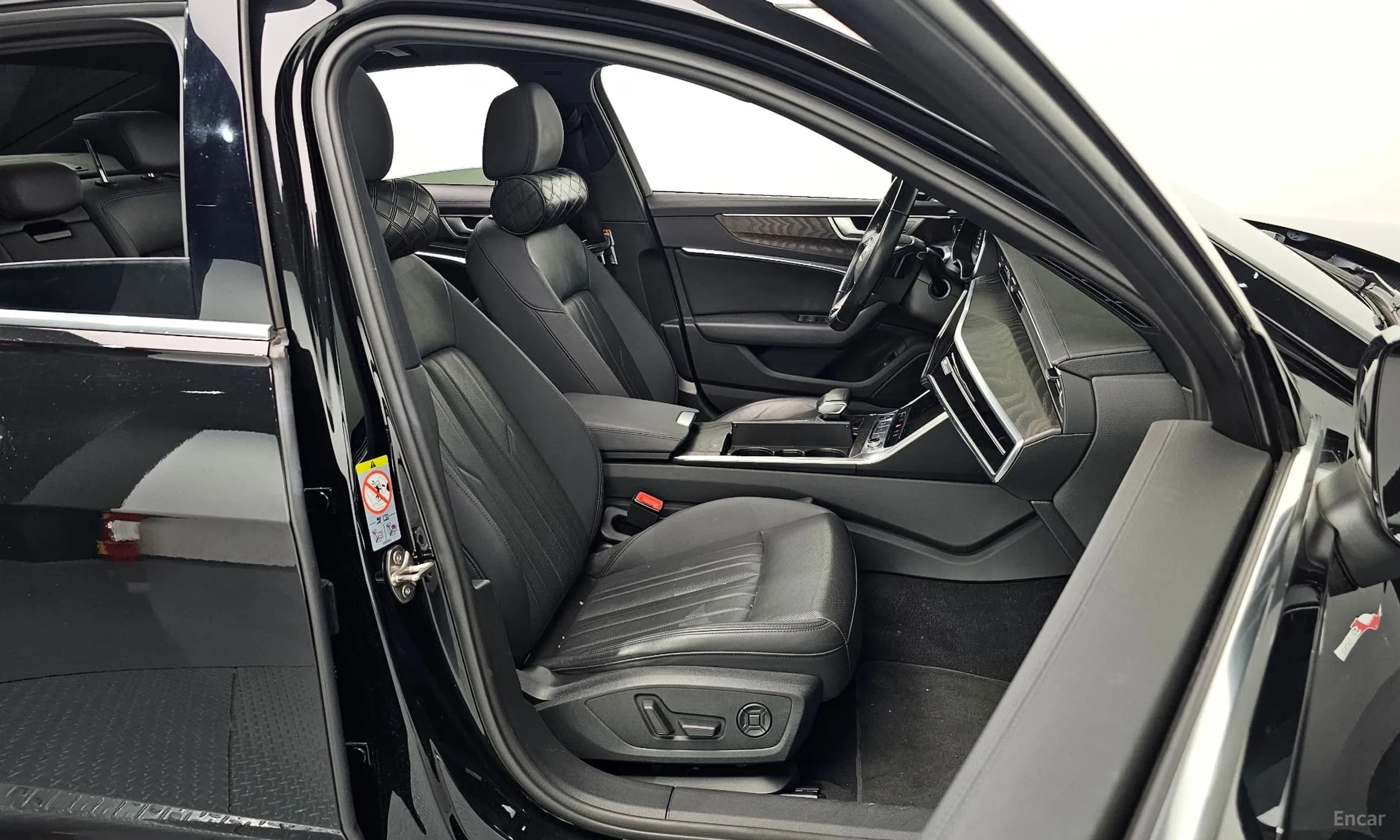 A6 (C8)