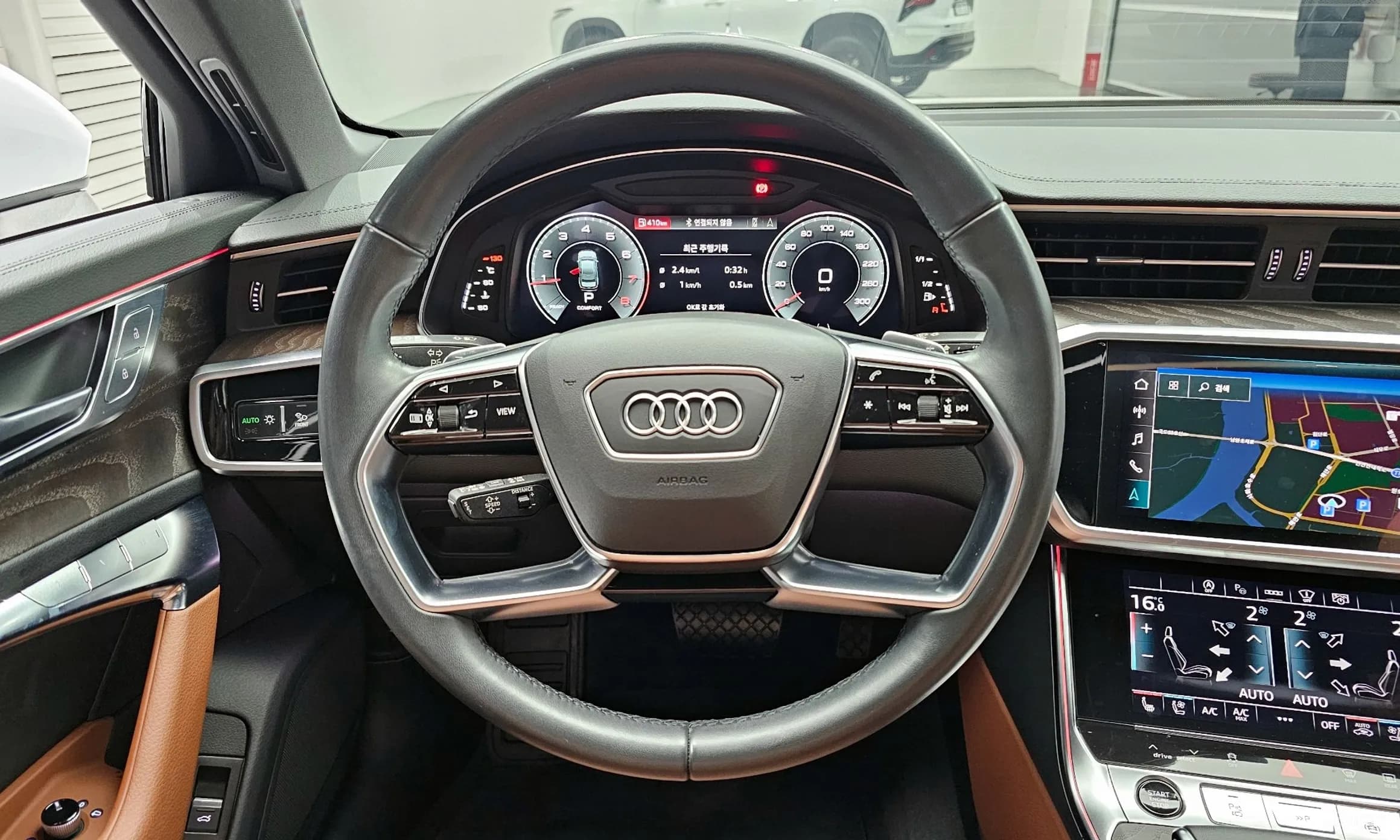 A6 (C8)