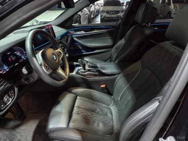 5 Series (G30)