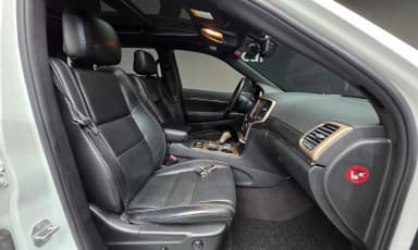 Grand Cherokee