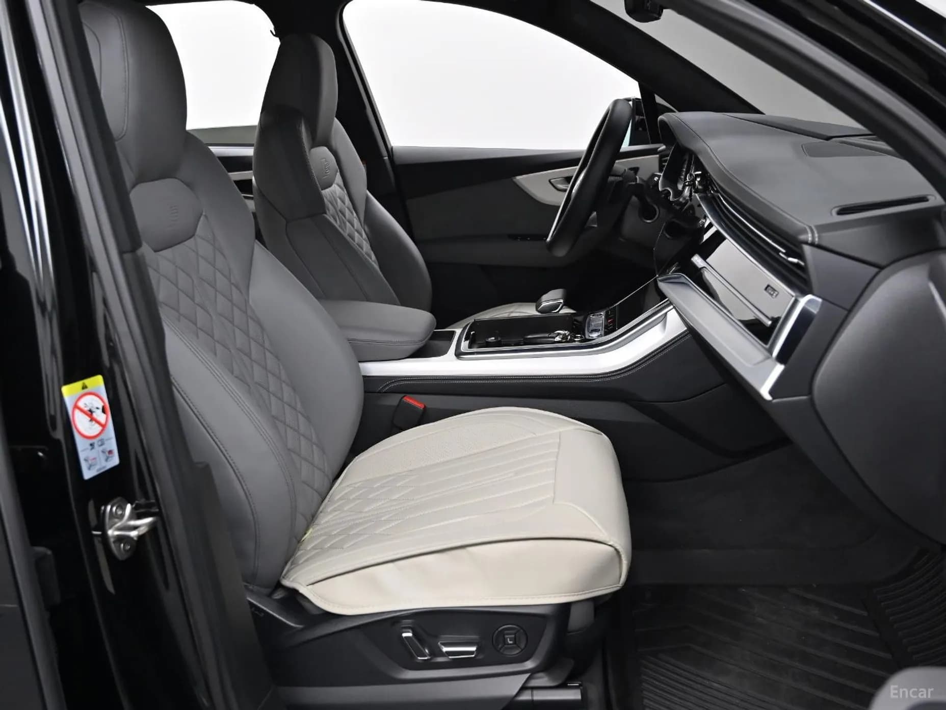 Q7 (4M)
