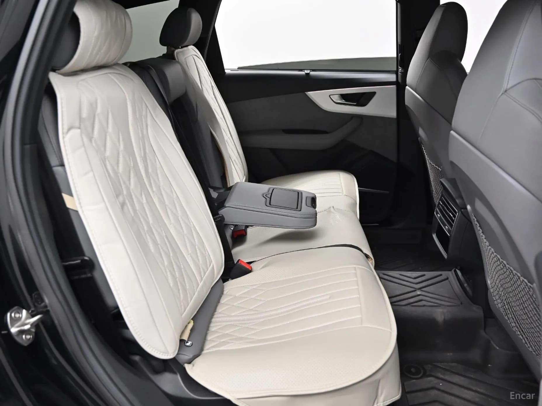 Q7 (4M)
