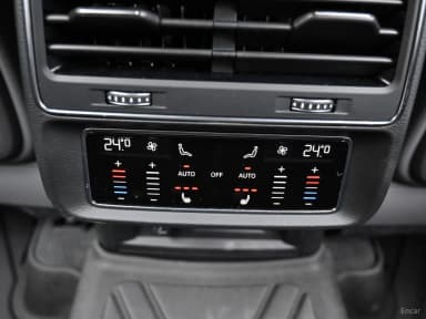 Q7 (4M)