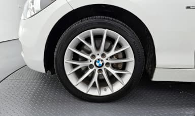 1 Series (F20)