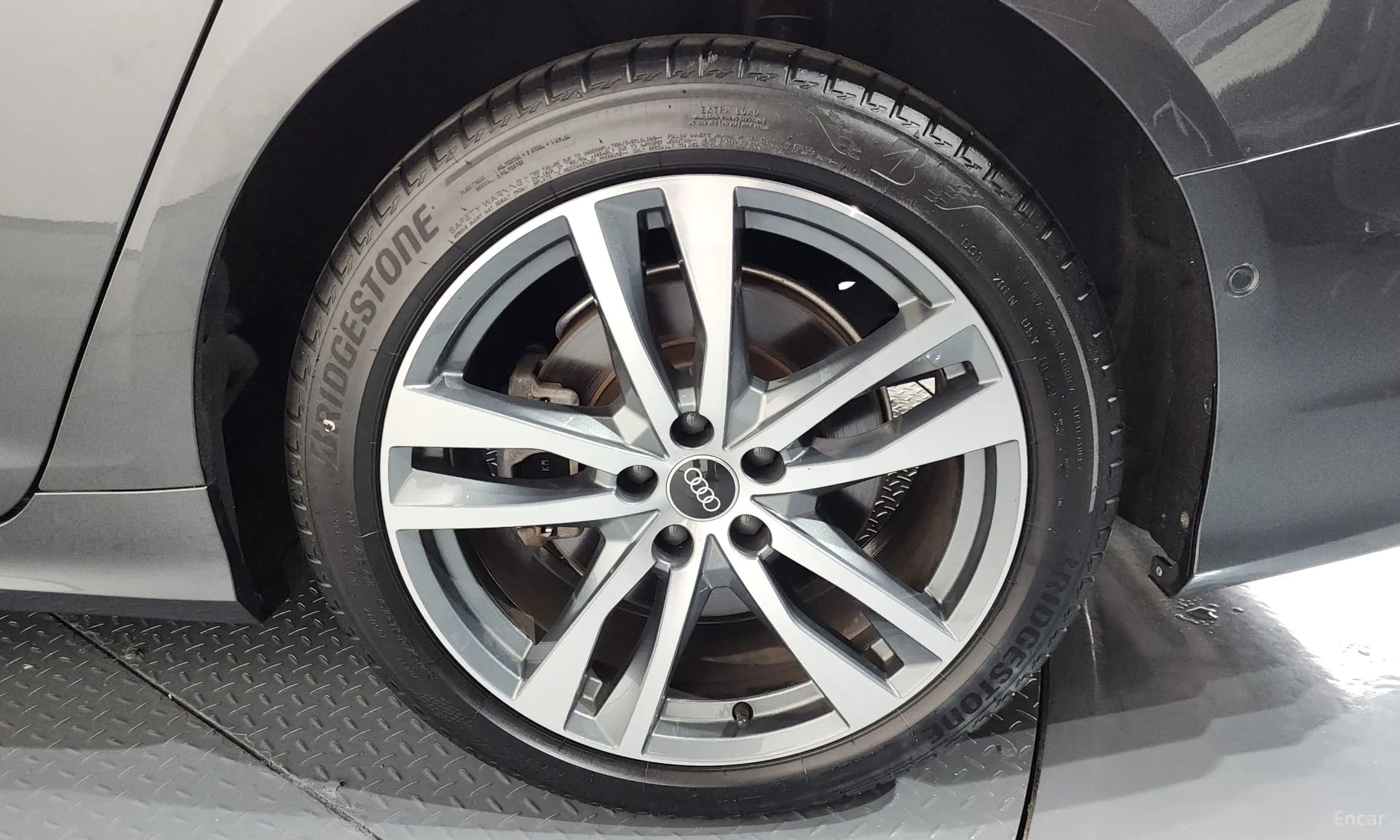 A6 (C8)