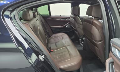 5 Series (G30)