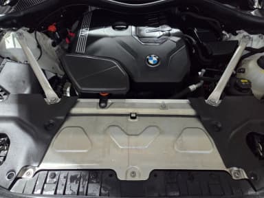X3 (G01)