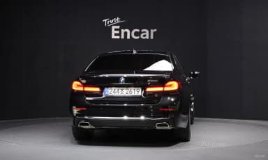 5 Series (G30)