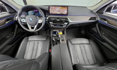 5 Series (G30)