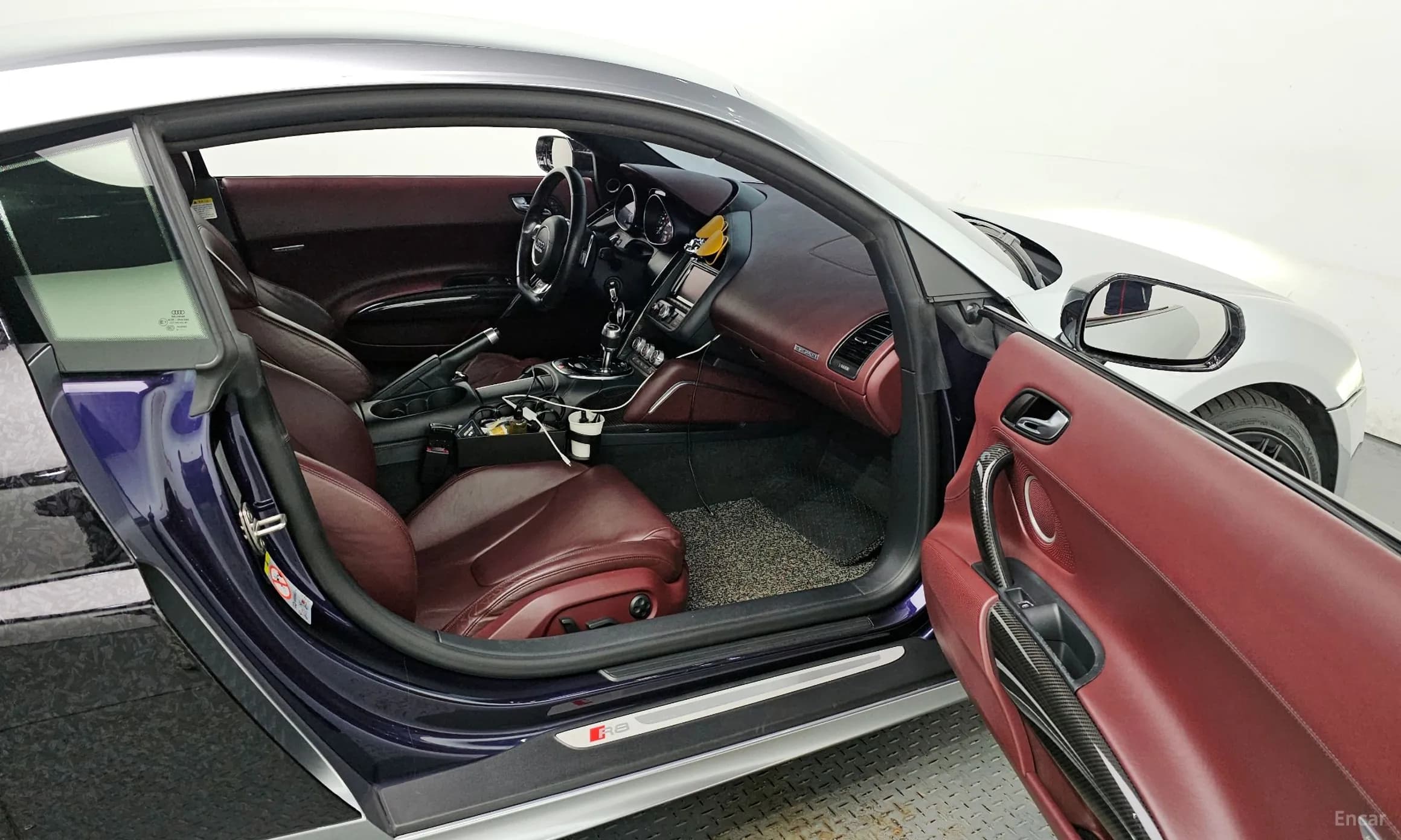 R8
