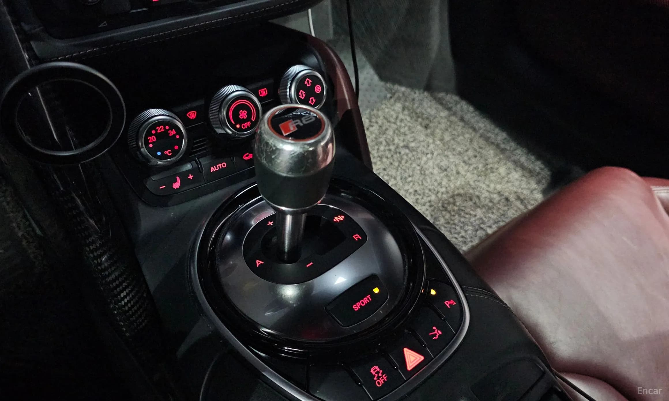 R8