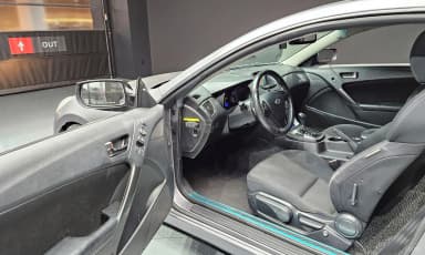 Genesis Coupe