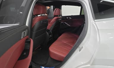 X6 (G06)