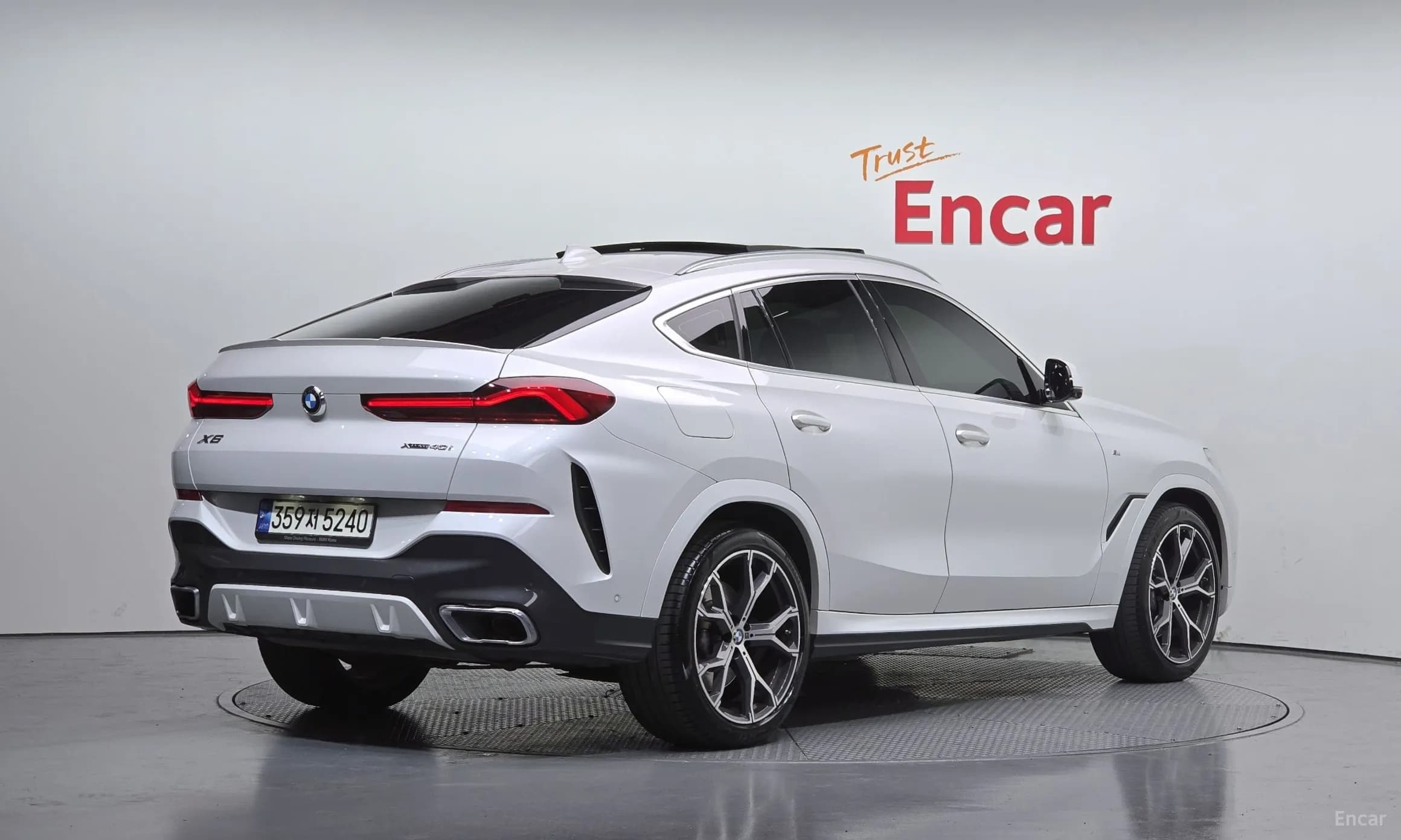 X6 (G06)