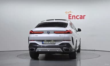 X6 (G06)