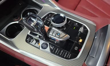 X6 (G06)