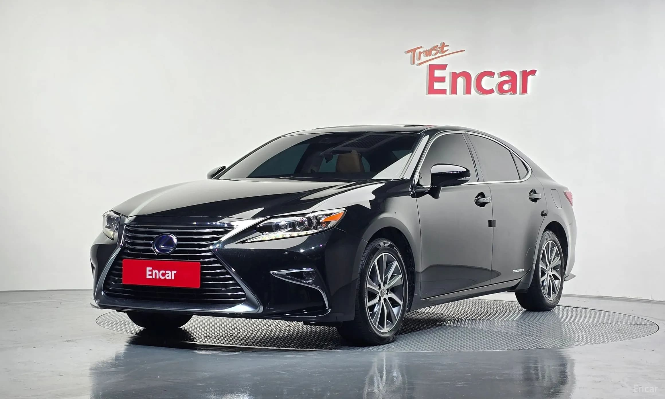 New ES300h