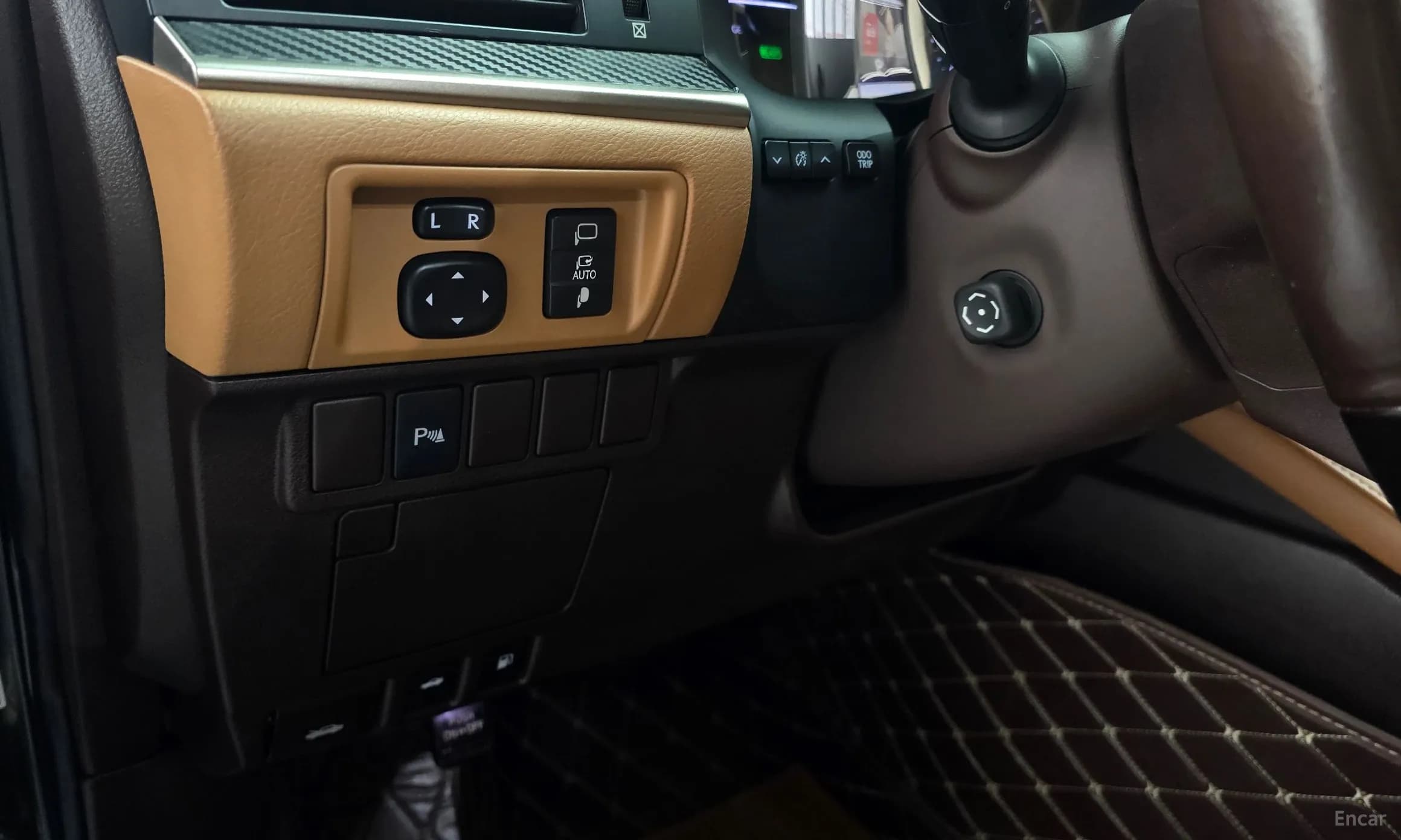 New ES300h